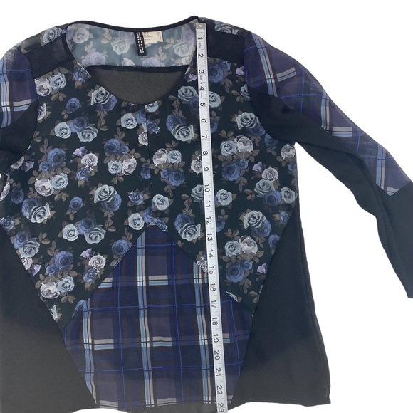 DIVIDED H&M Blue Floral Plaid Blouse Size 6 - Picture 8 of 10